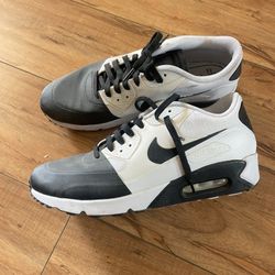 Nike Air Max Size 10