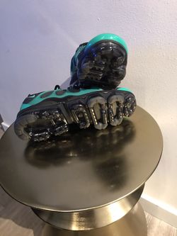 Vapormax hotsell plus emerald