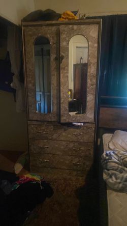 bedroom closet