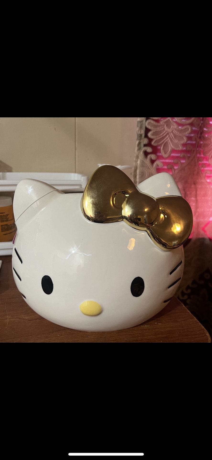 Hello Kitty Flower Pot