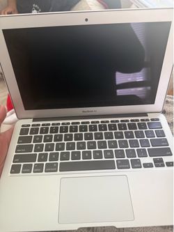 Apple Macbook Air (2015)