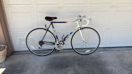 Miyata five twelve vintage bike
