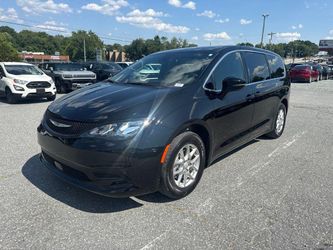 2025 Chrysler Voyager