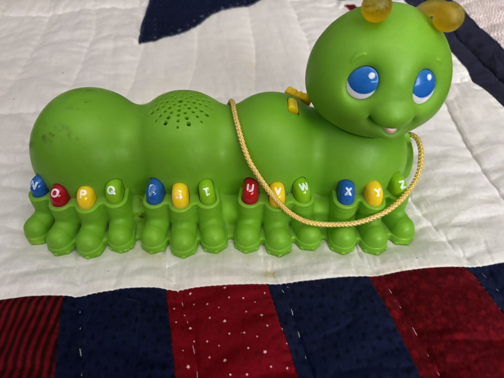 Leap Frog Green alphabet Interactive Caterpillar And Dinosaur Lettersaurus ABC $13
