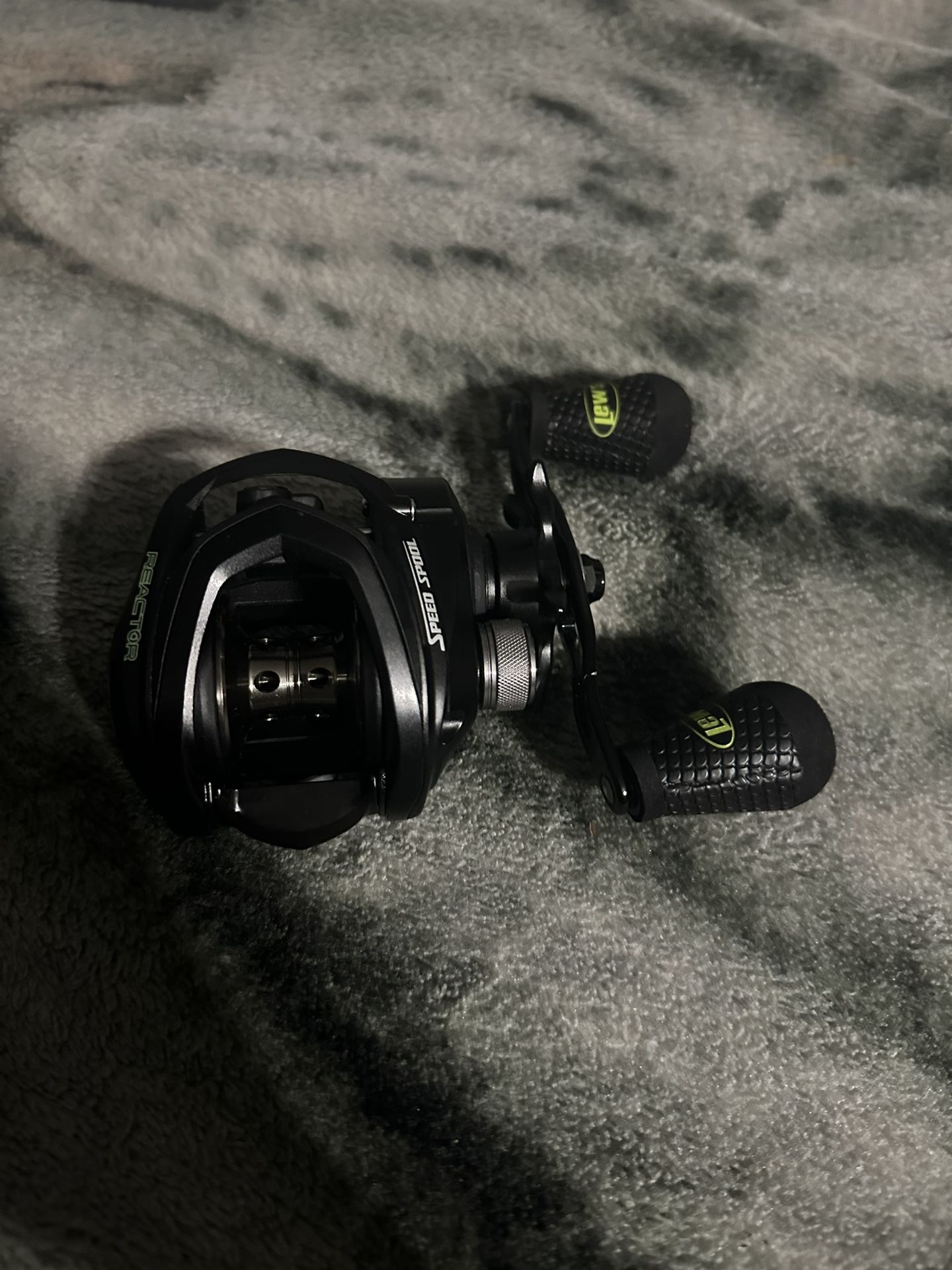 Lews bait caster