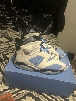 Air Jordan 6 Retro UNC White Blue Sneakers size 10