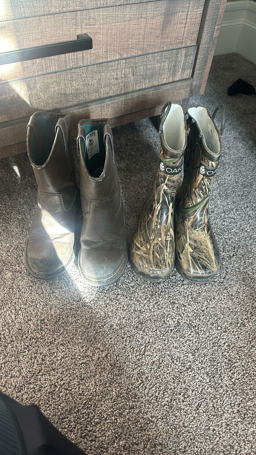 Boots Size 3