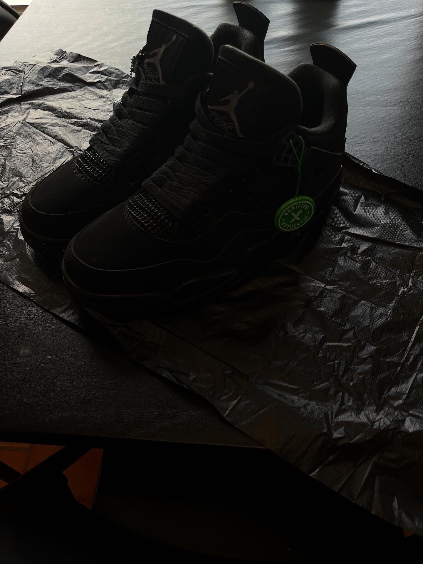 Jordan 4 Black Cats Size 10.5