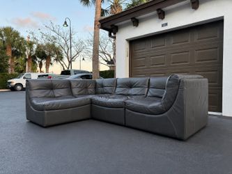 Couch/Sofa Sectional - Z Gallerie - Gray - Delivery Available 🚛