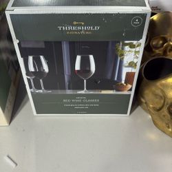 Set With 4 Red Wine 🍷 Glasses 