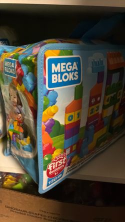 Mega blocks set