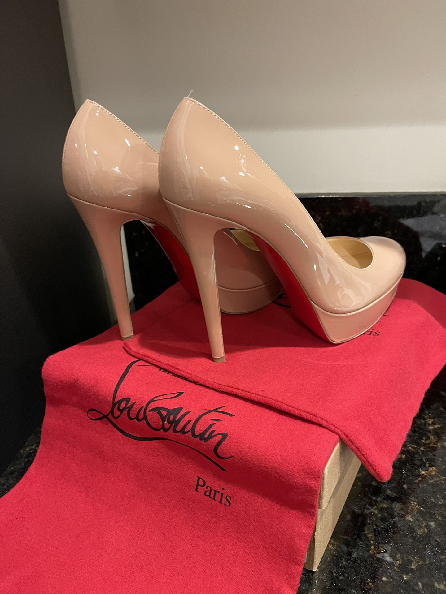 CHRISTIAN LOUBOUTIN SIZE 40 And 1/2