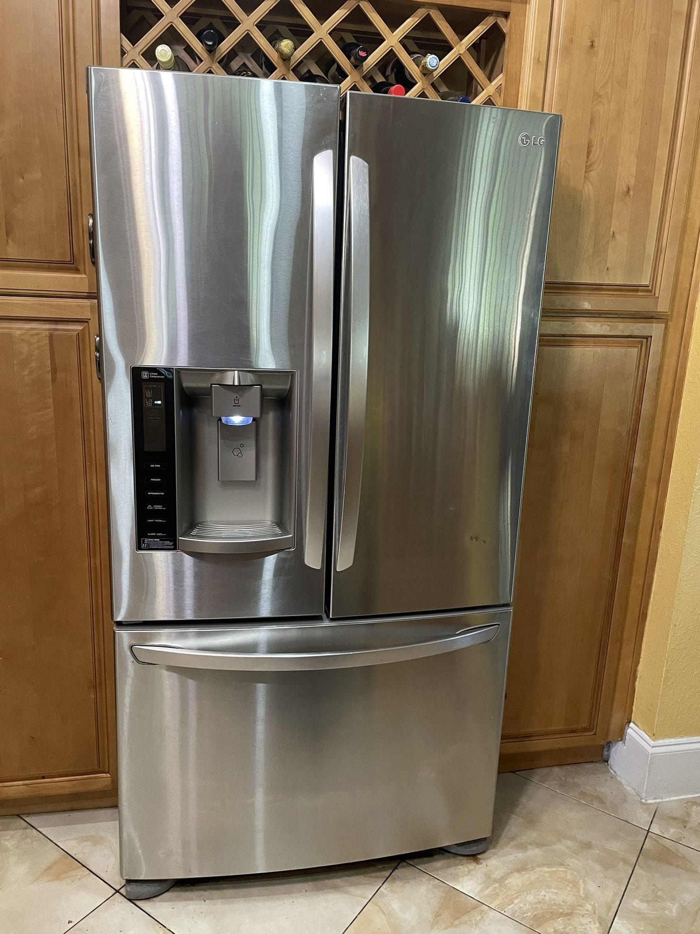 LG French Door Refrigerator—for parts