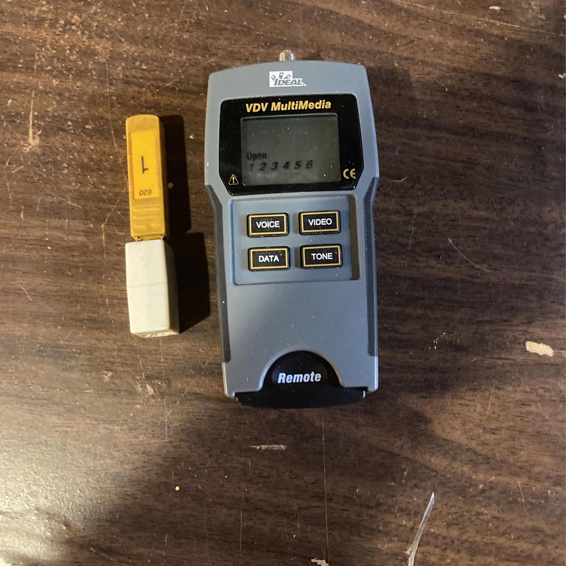 Data Line Tester