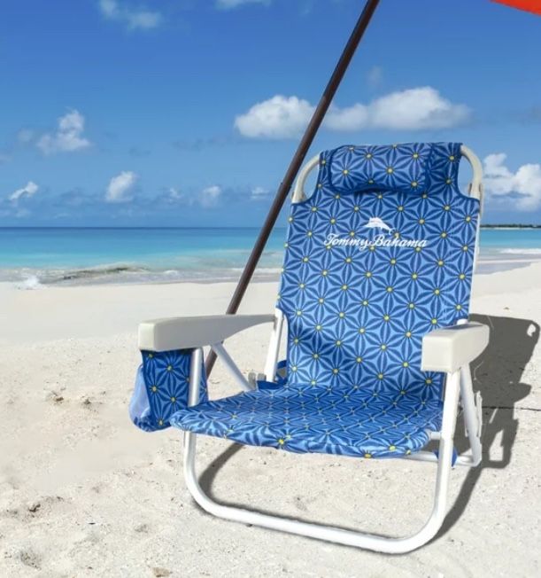 Tommy Bahama 🏝️ Backpack Aluminum Beach Chair - Blue Floral