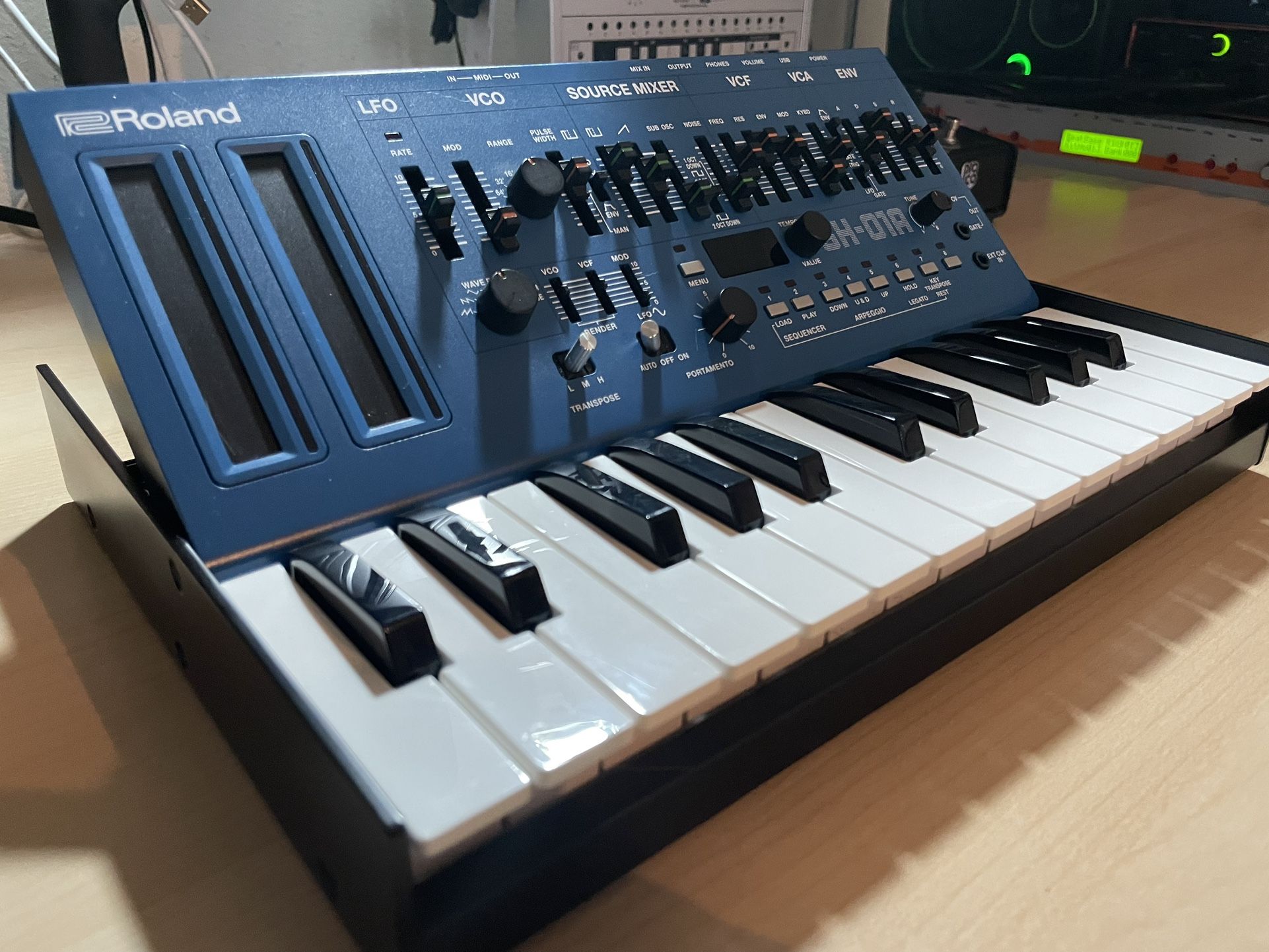 Roland - SH-01A (Rare Blue) - (ACB SH-101 clone)