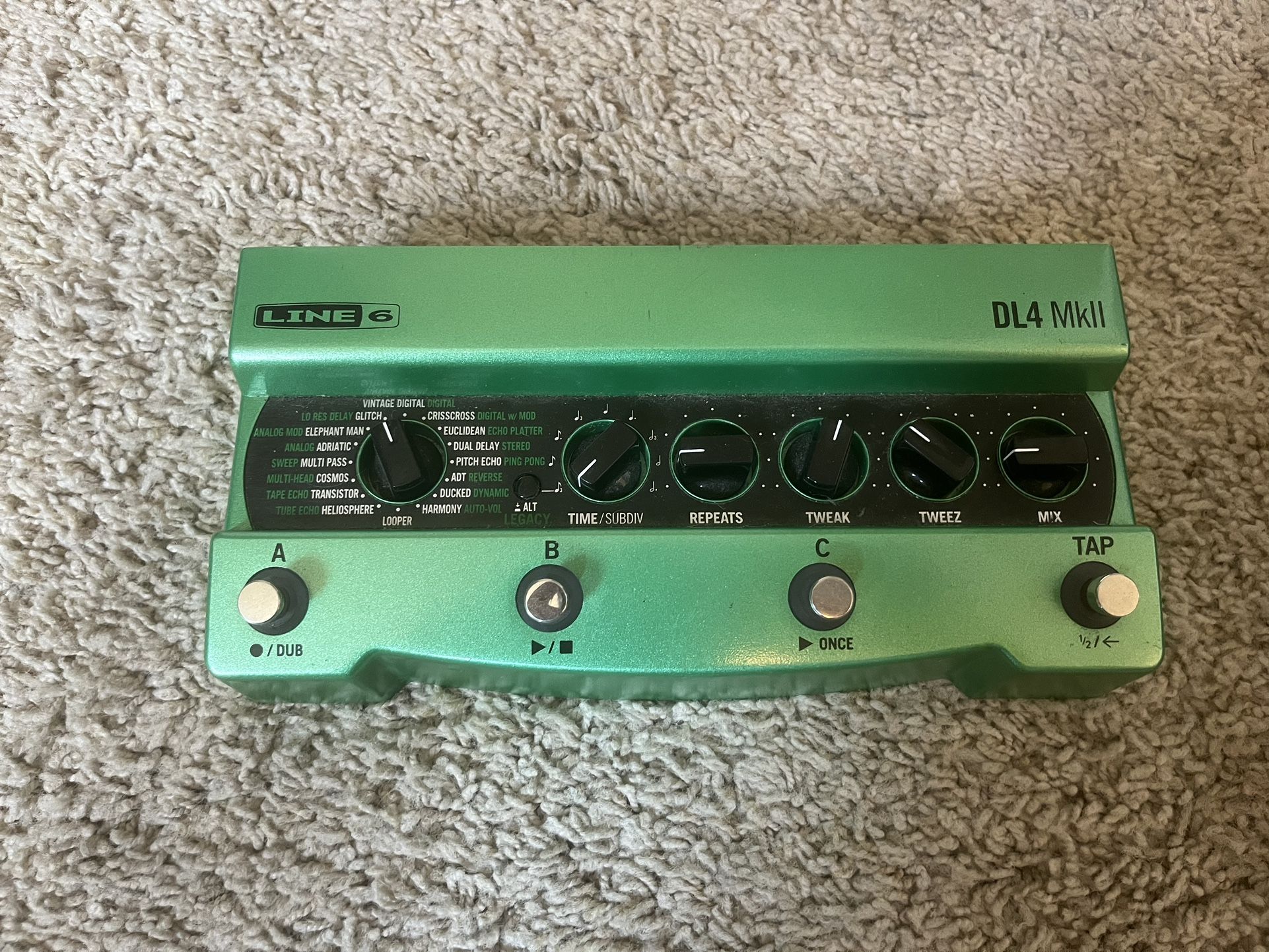 Line 6 DL4 mkii Delay Modeler pedal