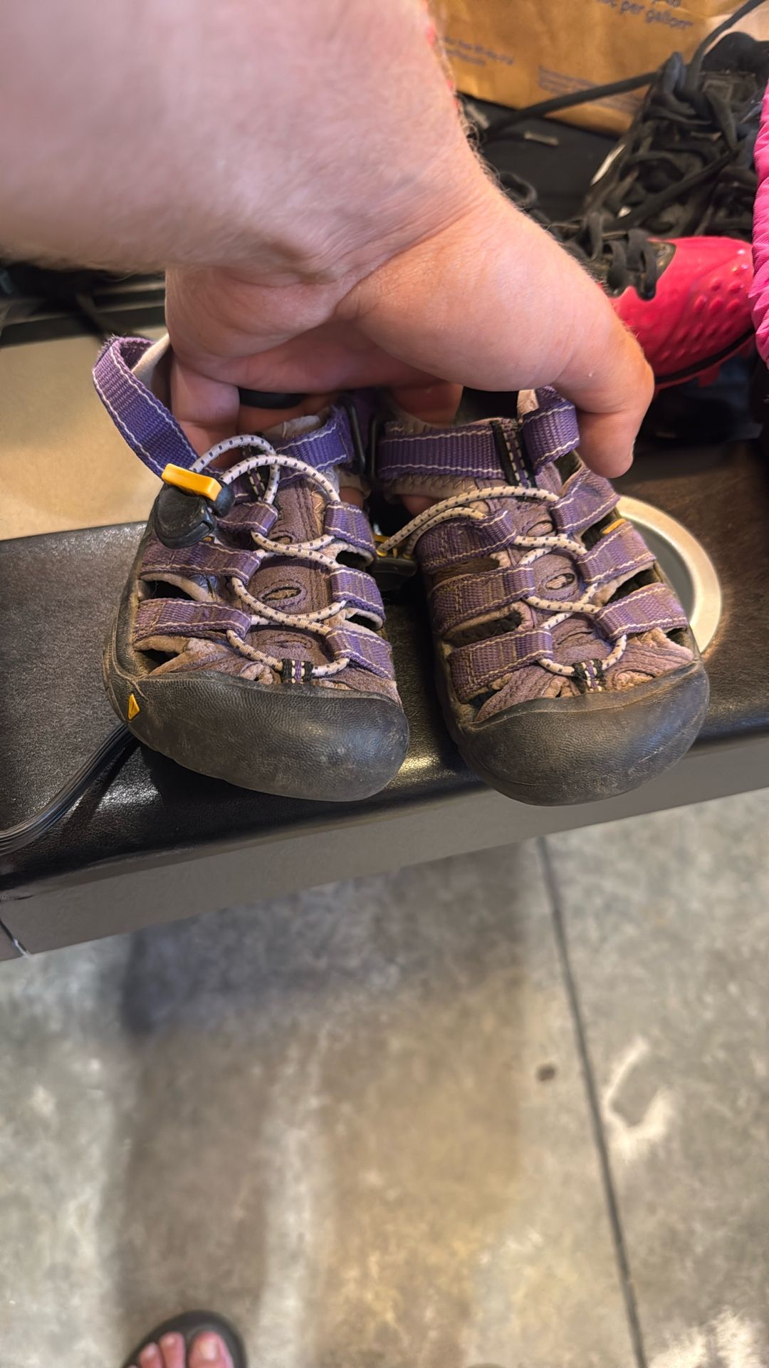 Keens Shoes Sandals Size 12 Kids