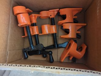 3 Pipe clamps, no pipes