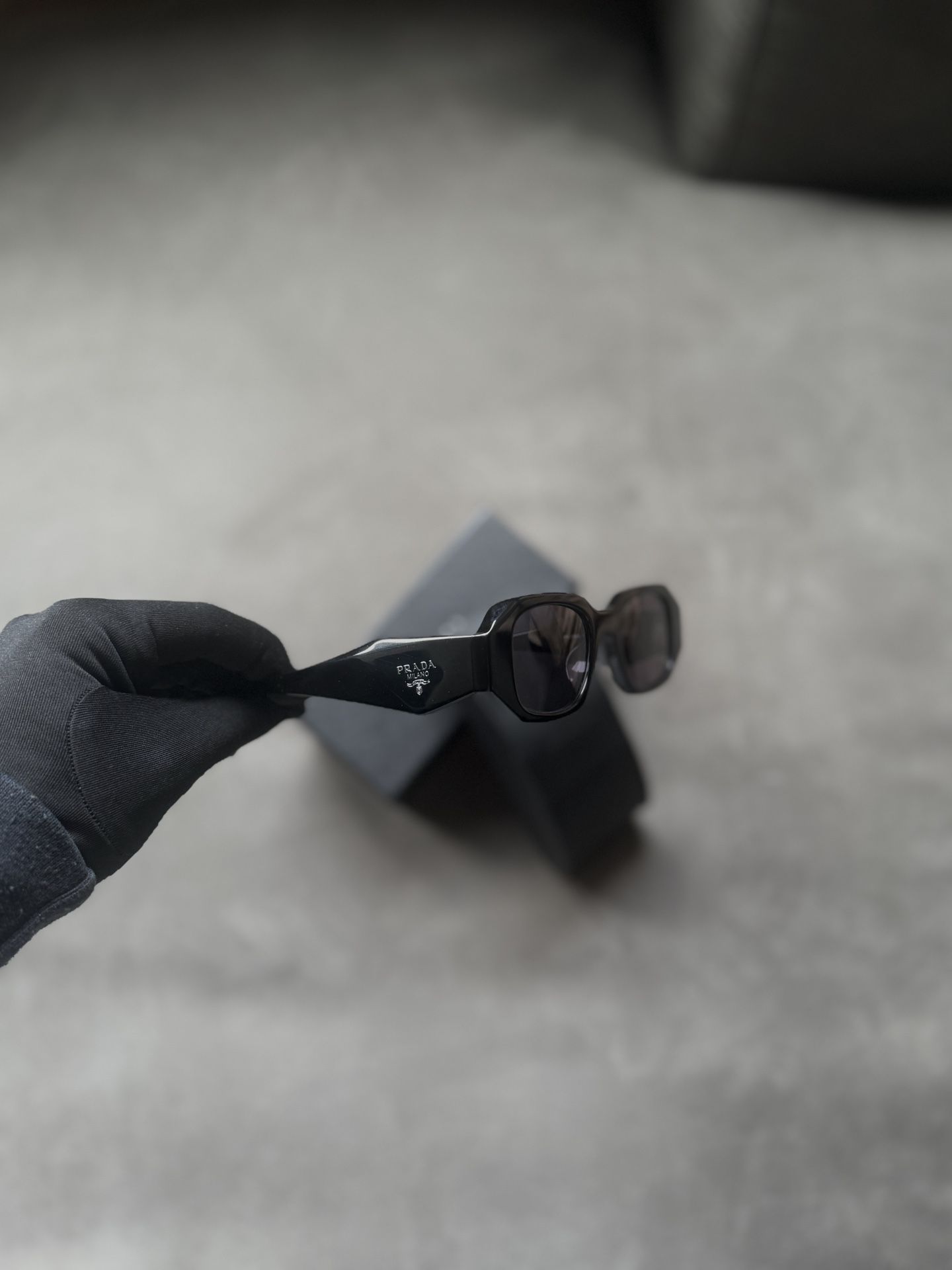 πΆοΈ Prada PR 17WS Sunglasses β Brand New (Receipt Included) β Nuevas (Con Recibo)