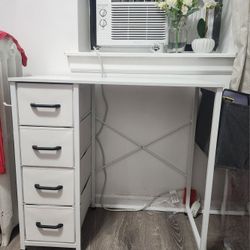 Cute Small Study Desk