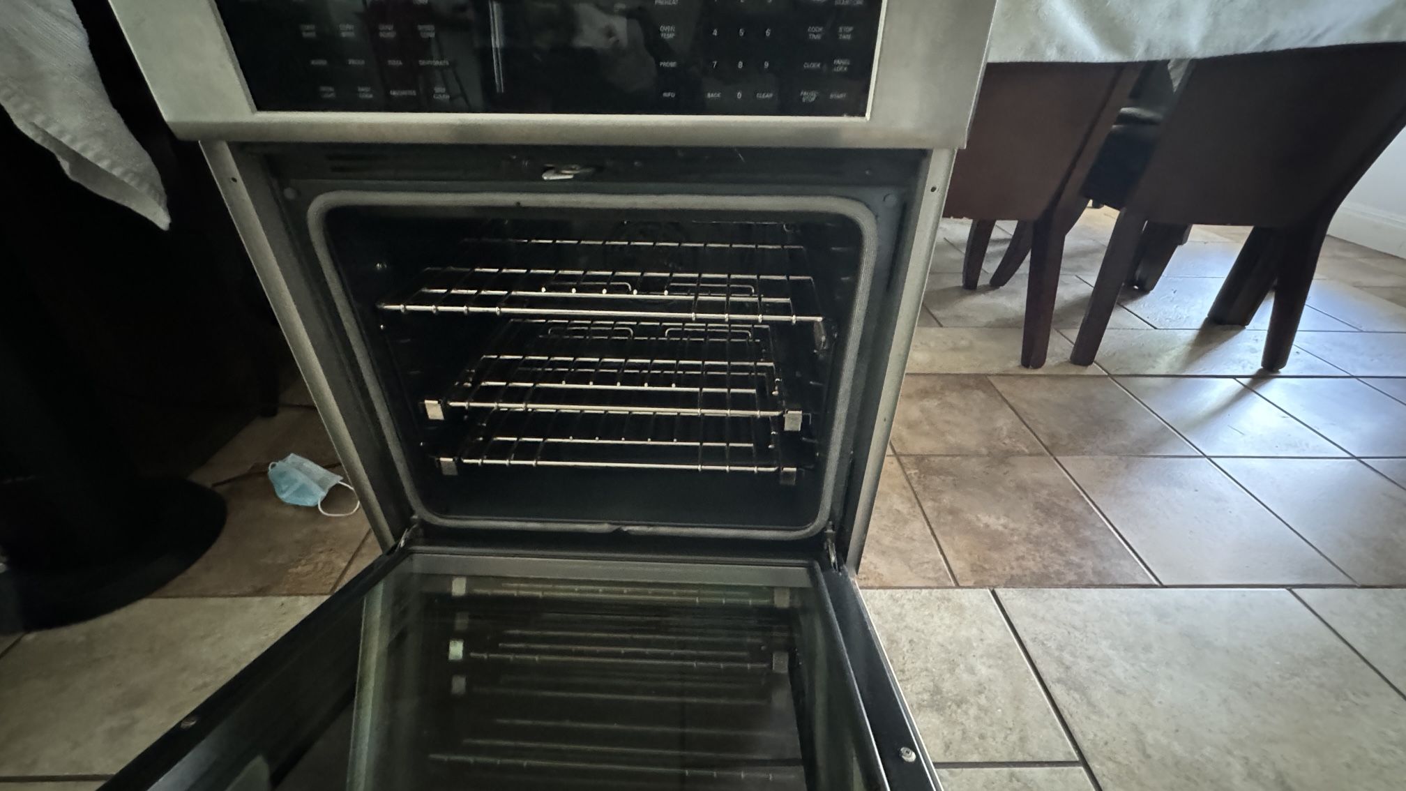 Thermador 27 Inch Masterpiece Single Oven MED271JS