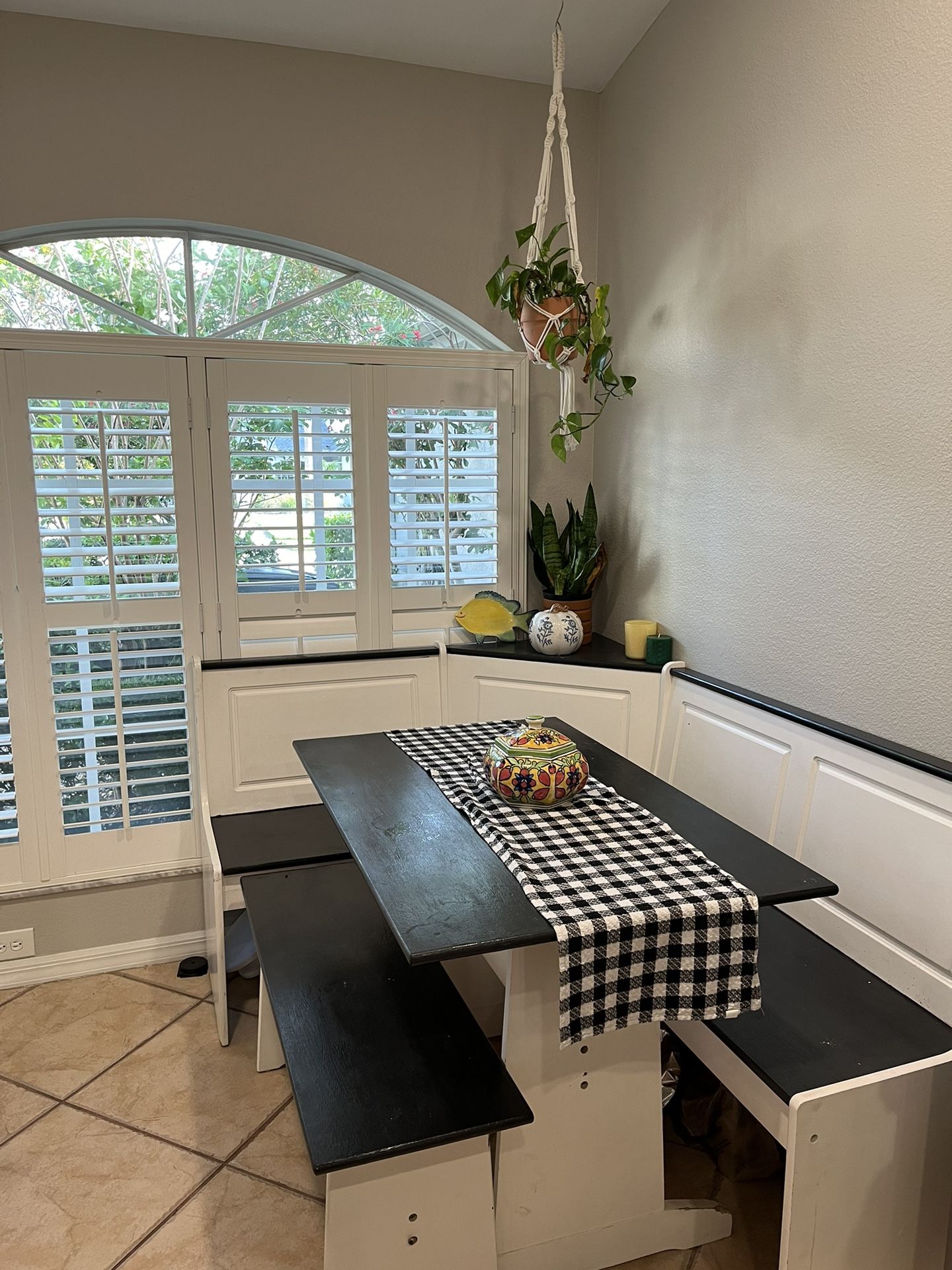Breakfast Nook for Sale in Clearwater, FL OfferUp