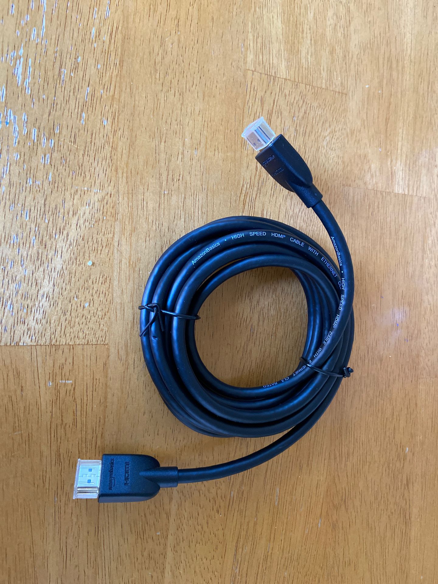 10’ HDMI cable, Amazon brand, CL3 rated for in wall installation
