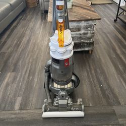Dyson DC15 Vacuum