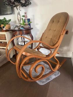 Thonet Style Bentwood Rocking Chair – Mid-Century Bohemian Accent Rocker