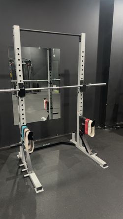 Squat racks