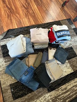 Clothing. Good condition, great deal!