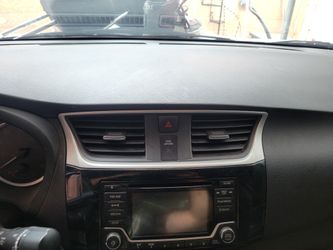 Nissan Sentra Front Dashboard Instrument Panel Assembly