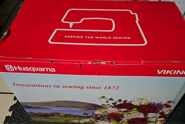 Husqvarna Viking Sewing and Embroidery Machine Topaz 50