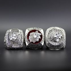 Chicago Blackhawks 2015, 2010 & 2013 NHL Stanley Cup replica ring set