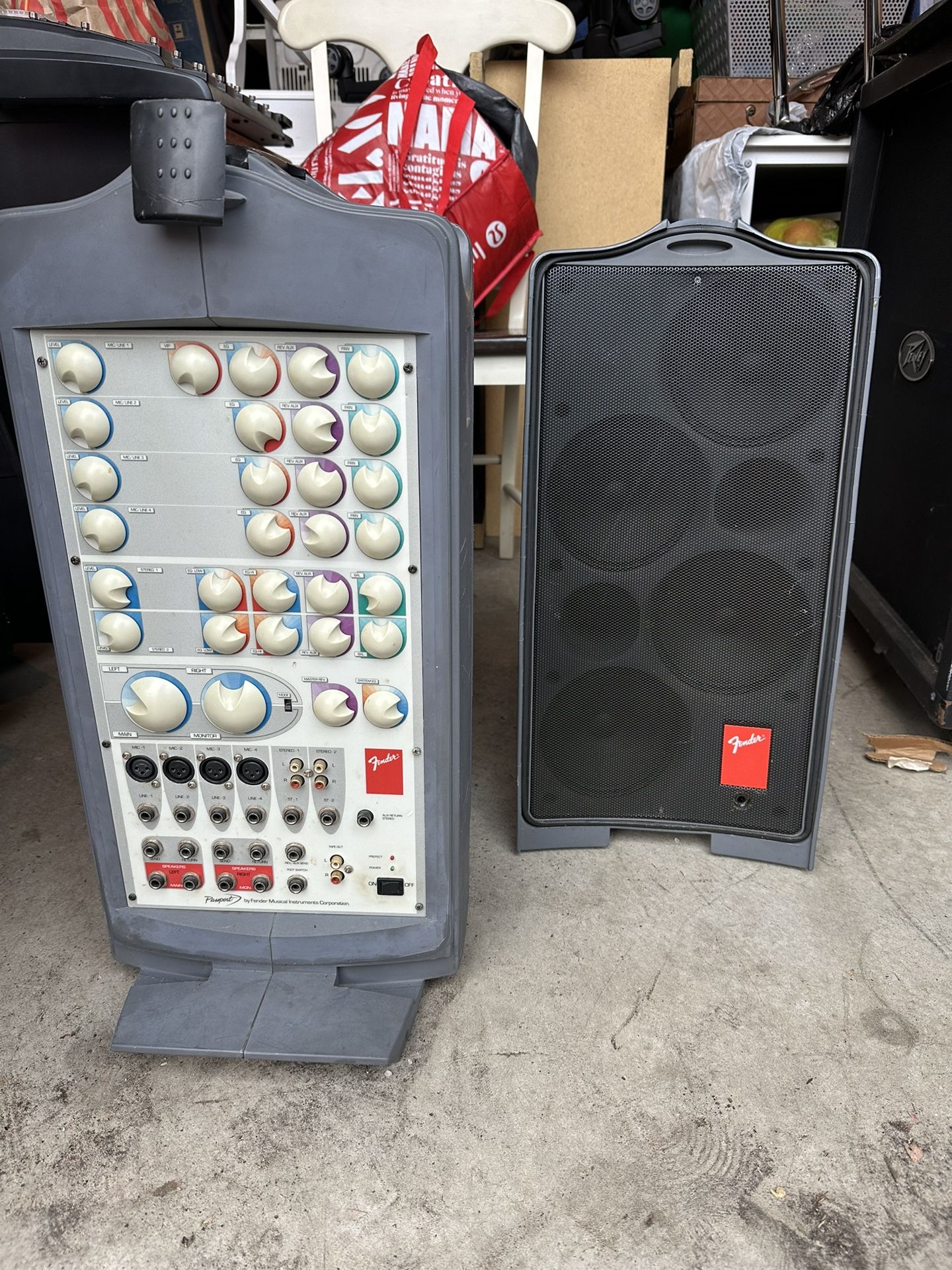 Amplifier With 2 Speakers