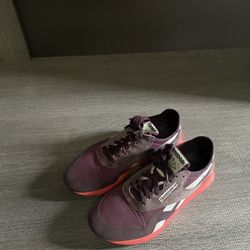 Women Reebok Shoes 