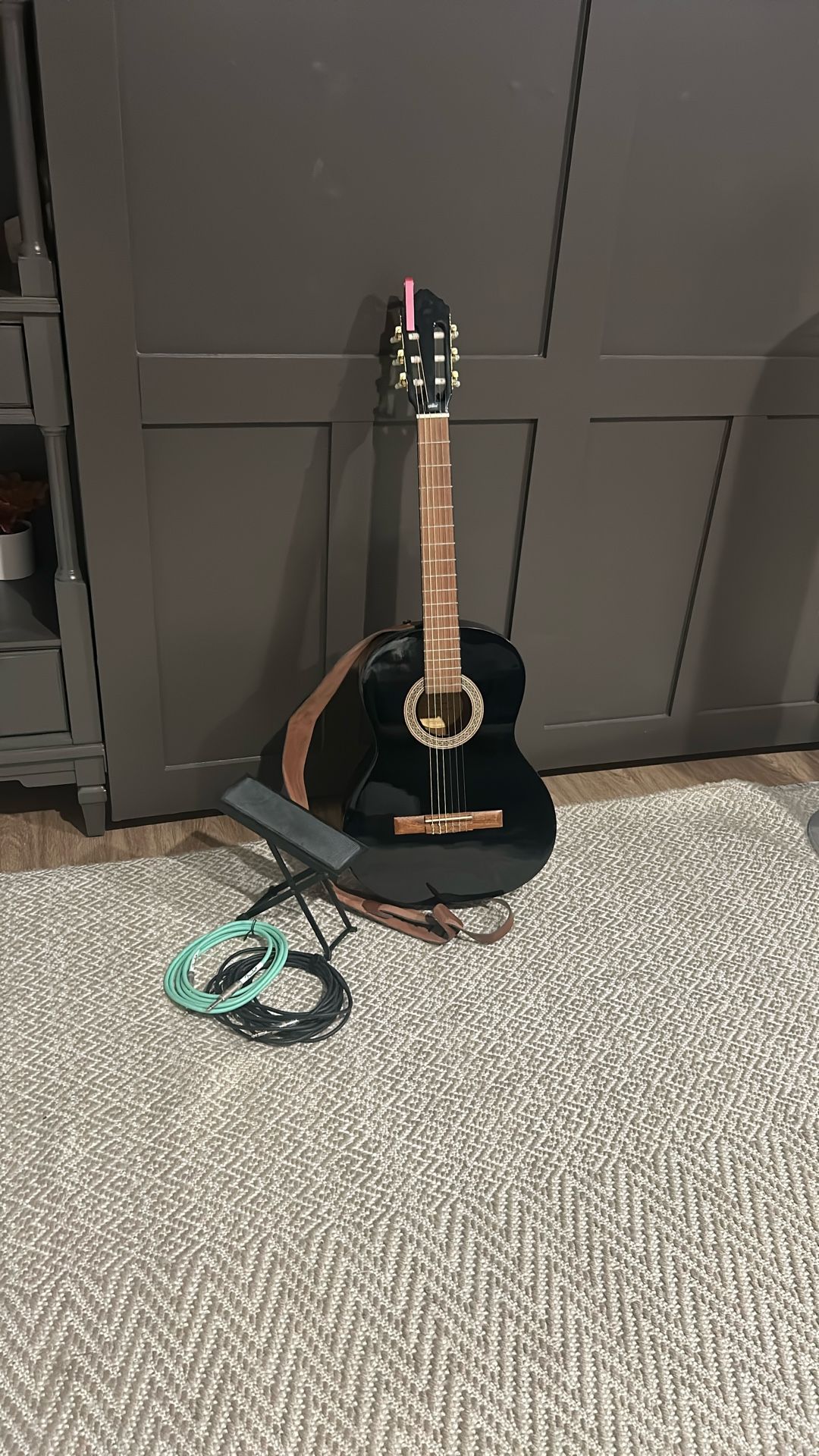 Classic Guitar 