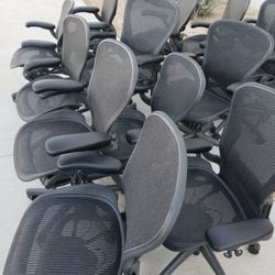 Herman Miller Aeron Office Desk Chairs 