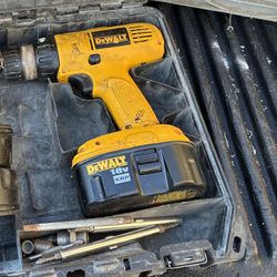 Drill Taladro De Walt 18volts XRP 