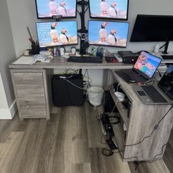 Beautiful modern modular Desk