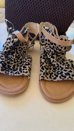 Summer shoes