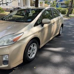 2010 Toyota Prius - New Battery