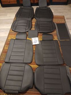 Vehicle seat covers front and back. 11 piece