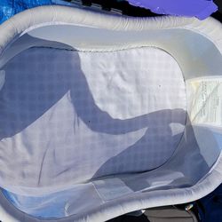 Halo Swivel Sleeper Bassinet
