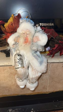 sitting Santa Christmas decor