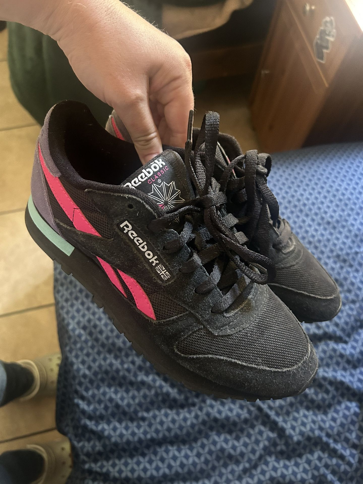 women’s Reeboks