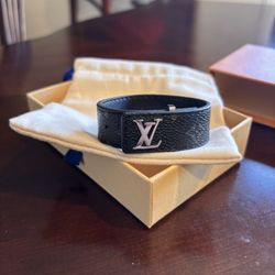 Men’s Lv Slim Bracelet Monogram Black