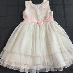 Beautiful Jona Michelle girls size 6 pink and white sparkly sequined bodice and ruffled tulle dress - perfect for Easter 