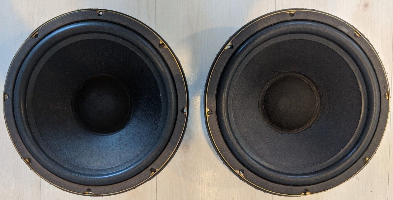 Pair of Vintage Bose 501 Woofers 10"